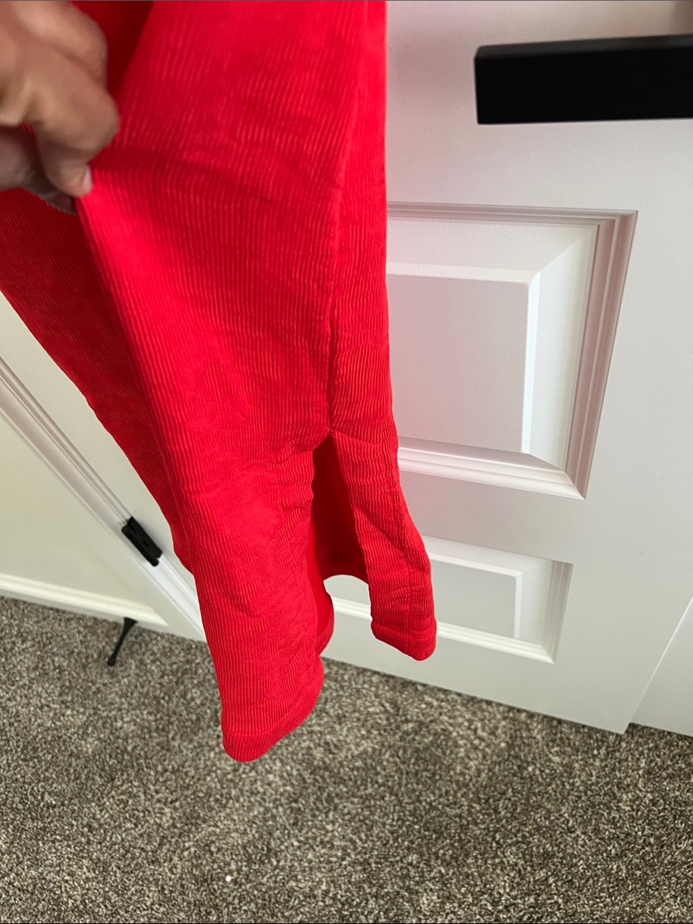 H&M Red V‑Neck Midi Dress - Picture 6 of 7